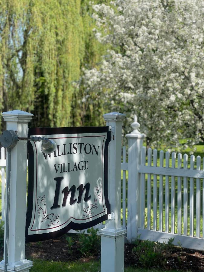 Williston Village Inn Берлінгтон Екстер'єр фото